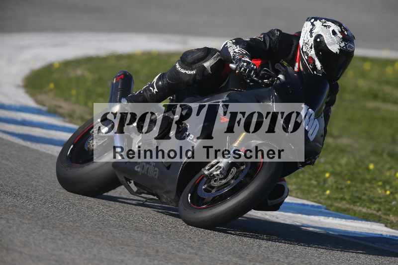 /Archiv-2024/01 26.-28.01.2024 Moto Center Thun Jerez/Gruppe gruen-green/100